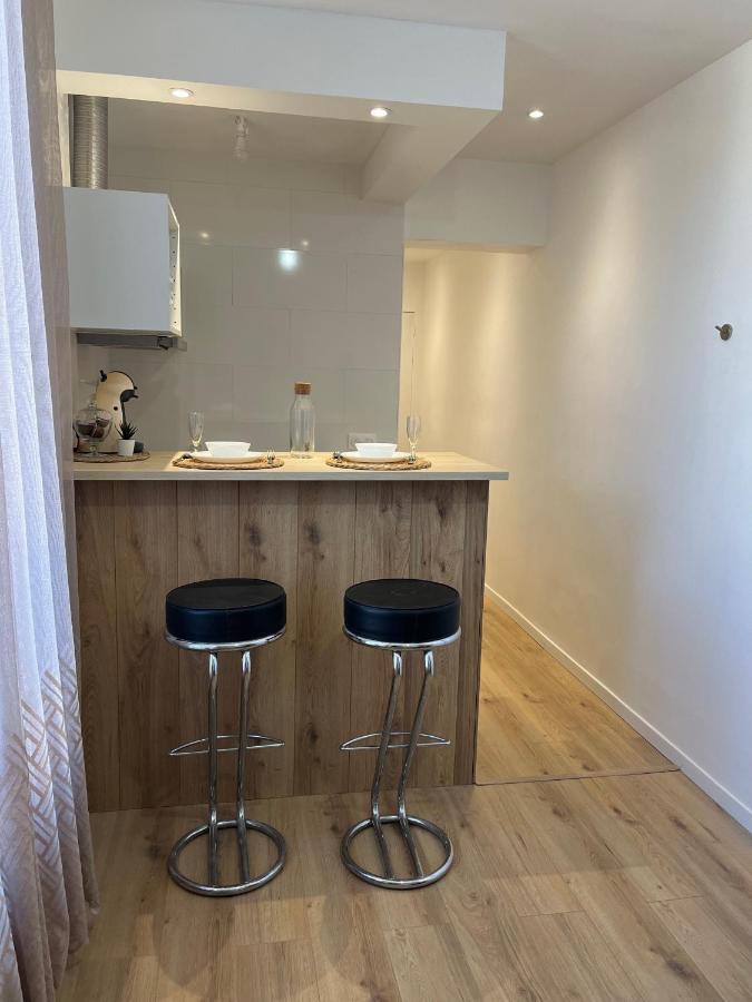 Cosy Appartement Nid De Reve Обервилье Экстерьер фото